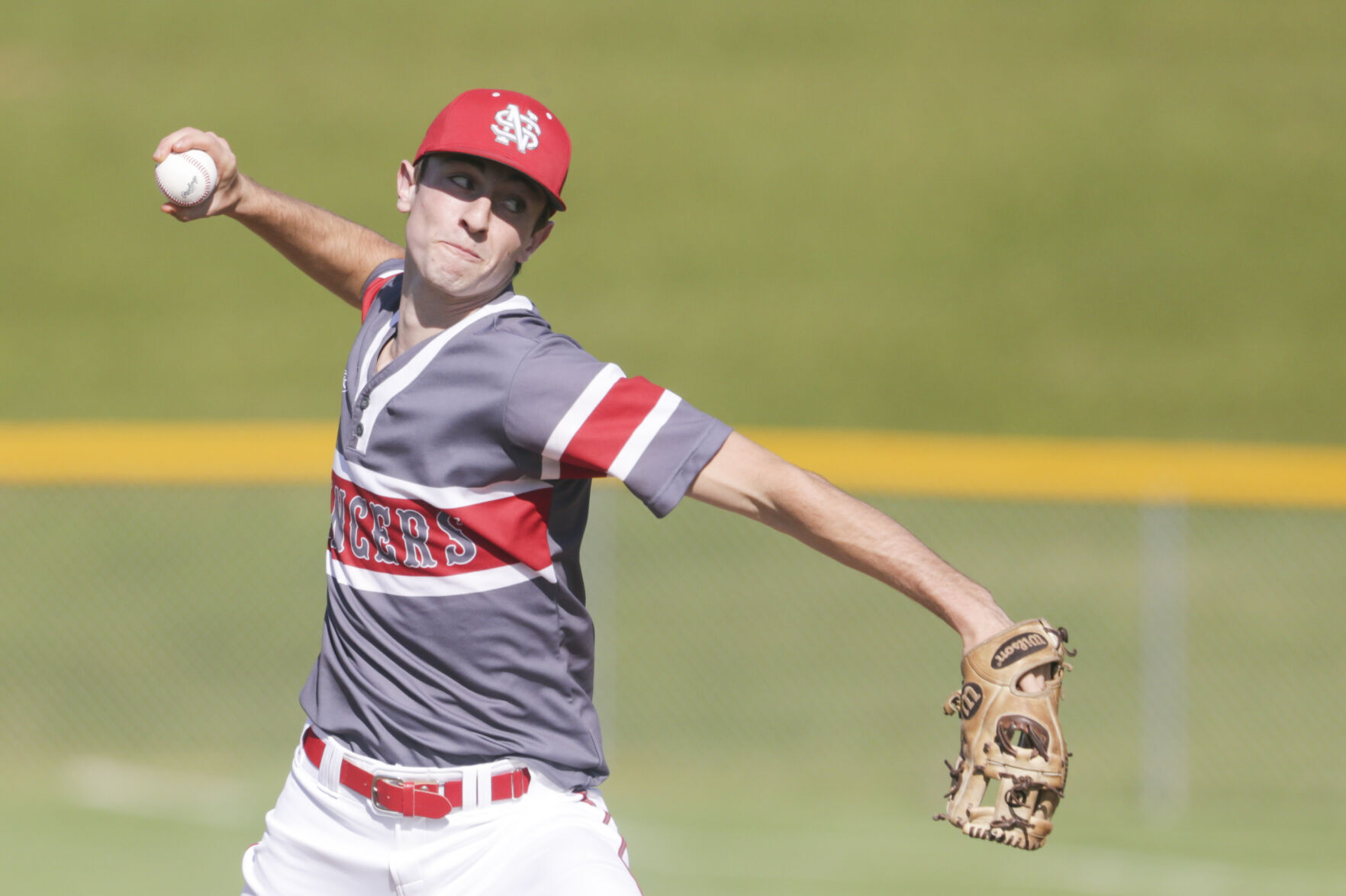 060922-qc-spt-ns-north baseball-05.jpg